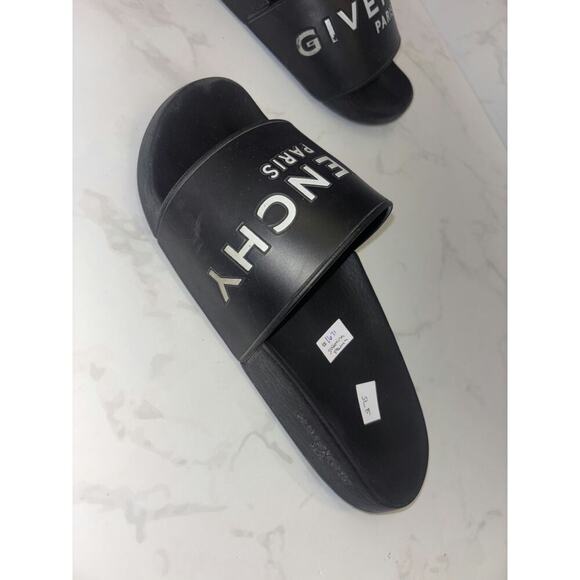 Givenchy Slide Sandals in Black with Box - Picture 4 of 5